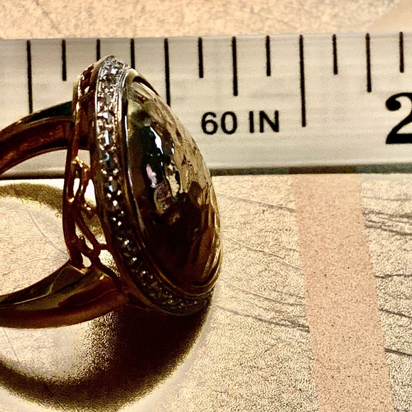 14KT Oval Hammered Gold, Diamond Halo Ring Size 7 Total 5 Grams - Picture 13 of 16